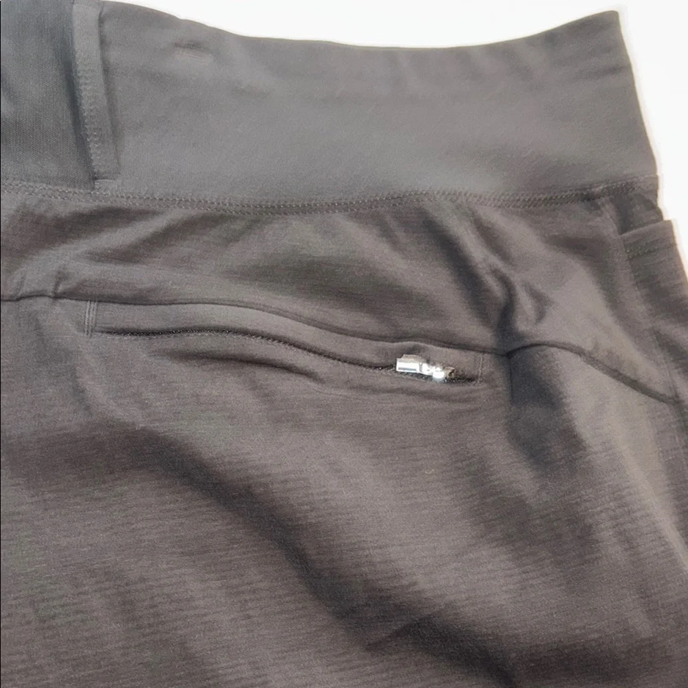 Athleta Trekkie North Short Black Shorts Womens Plus 24 NWT